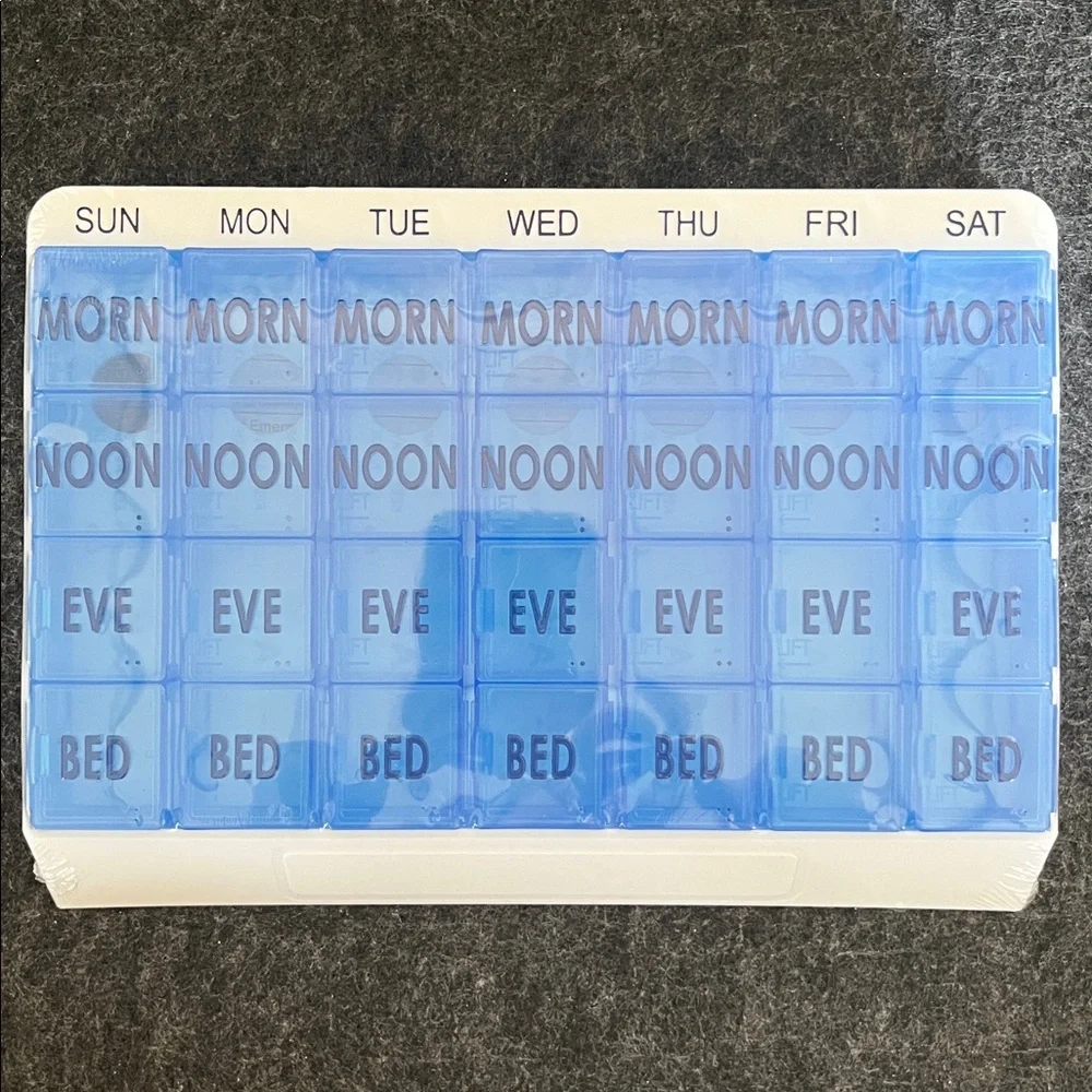 LOT OF 6 “WEEKLY” Pill Organizer with Blue‎ Compartments NEW